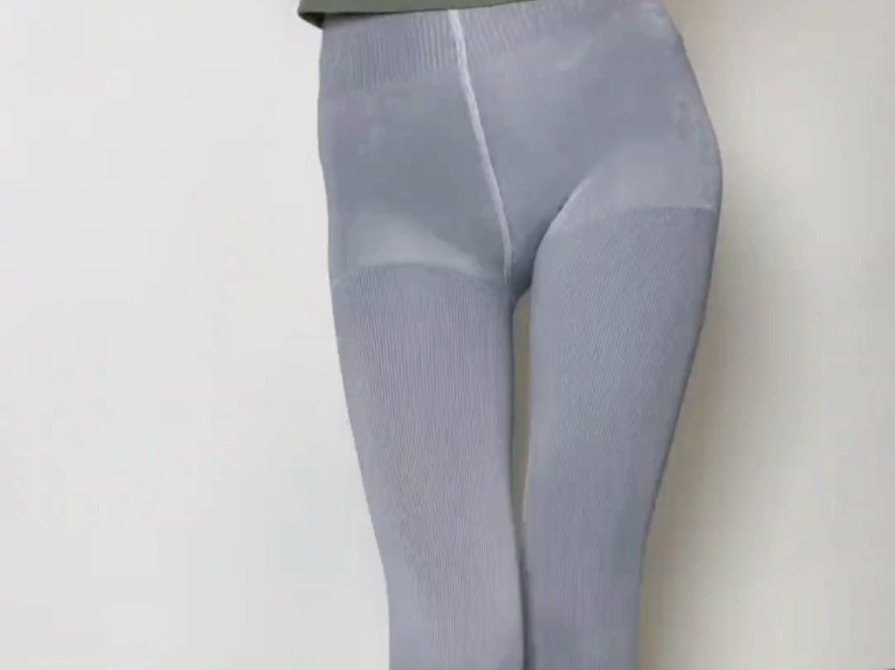 Thick gray aesthetic, yoga pants version