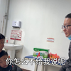 小光发烧39度，妈妈质问小光为啥不和她说，小光：你又不是医生