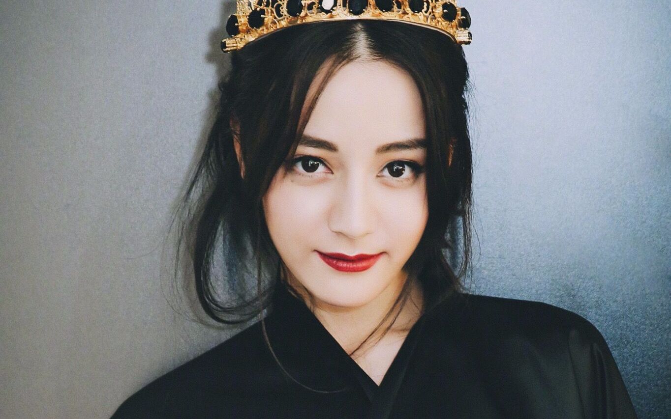 【迪丽热巴】dolcegabbana花絮_明星_娱乐_bilibili