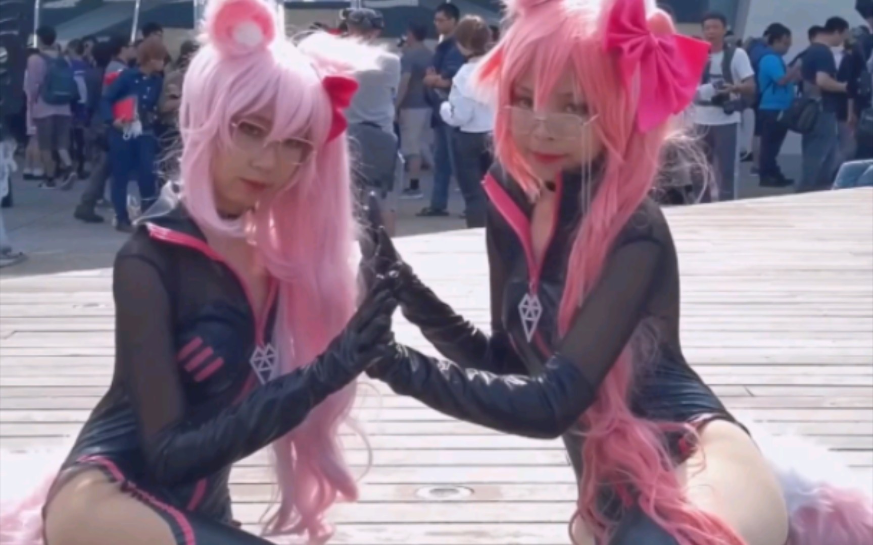 [Comic-Con] When you have two joys!