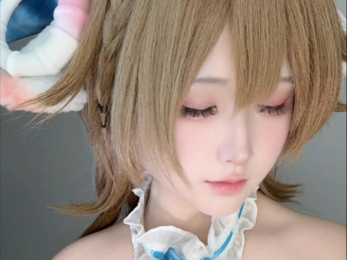 凌晨四点 我看见海棠花未眠