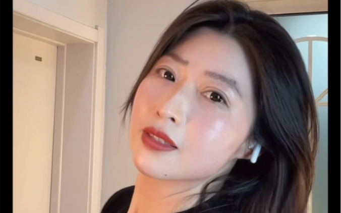 Slightly chubby low-mixed Jiang Shujing