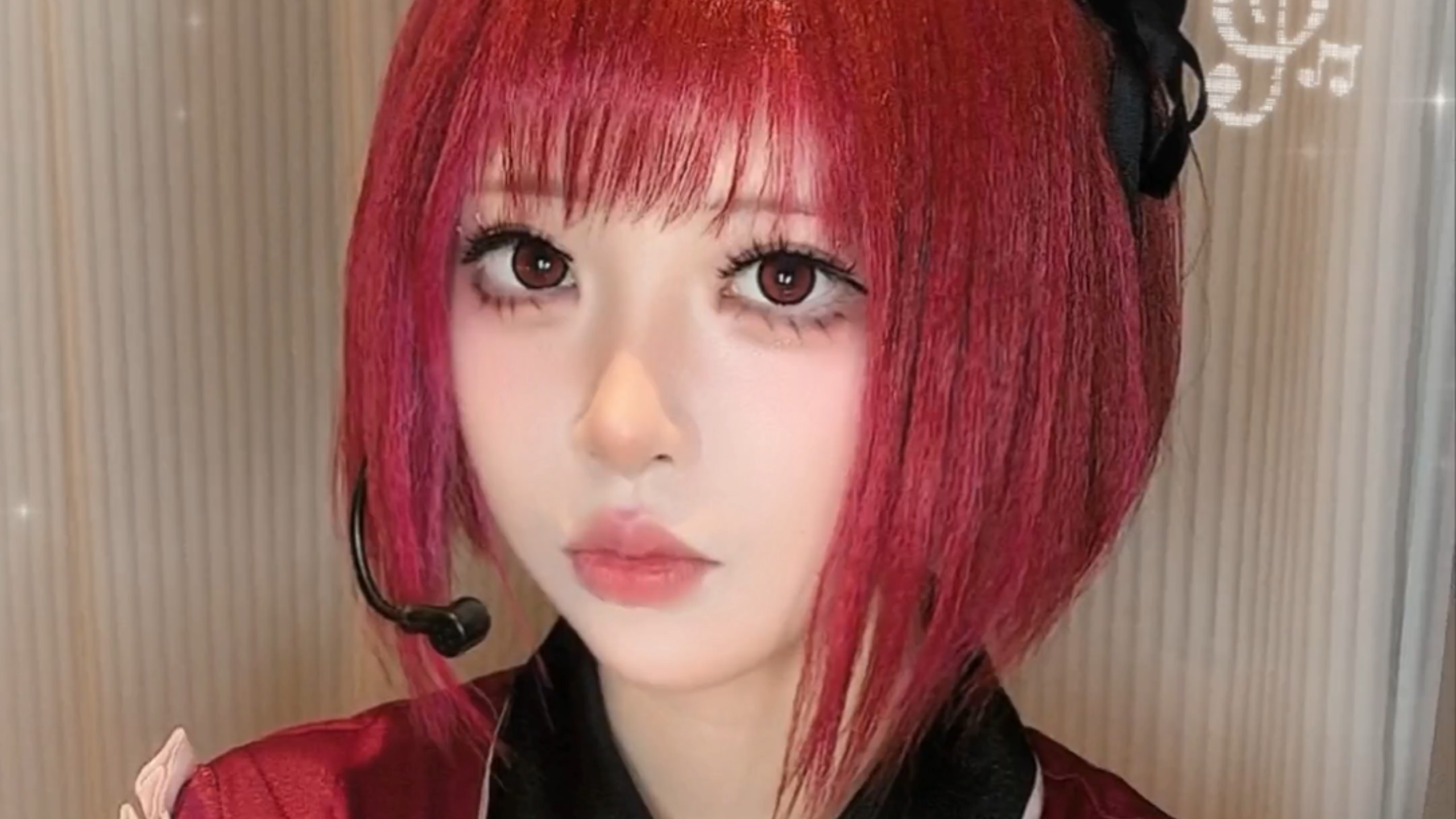 才不喜欢你呢！