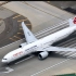 中国东方航空波音777-300ER客机洛杉矶机场起飞