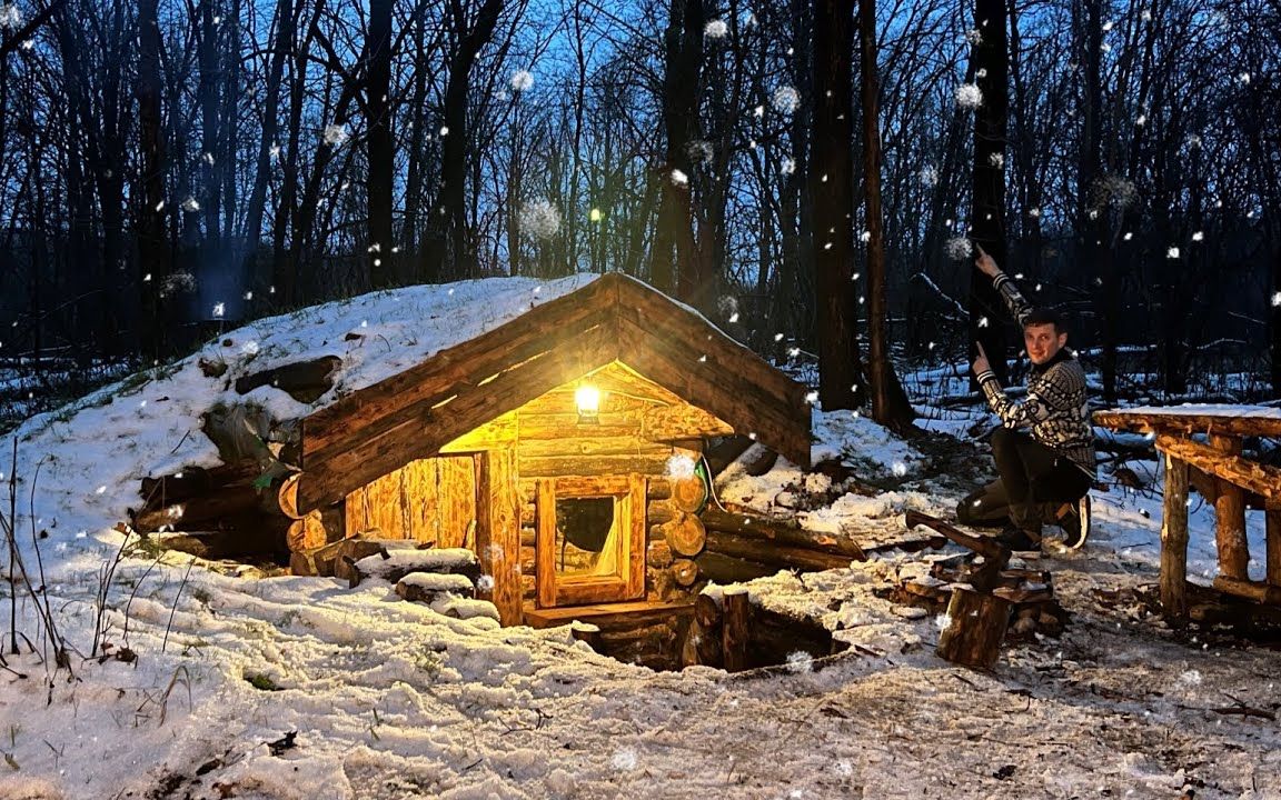 外面在下雪,我躲在舒适的小屋里看卡塔尔世界杯,啤酒汉堡和世界杯更配哦哔哩哔哩bilibili