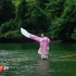 【非遗传承，少年敢当】95后女孩苦练独竹漂17年，这是惊艳世界的中国绝技