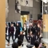 感人韩国人气女团TWICE在门诊大厅表演《TT》