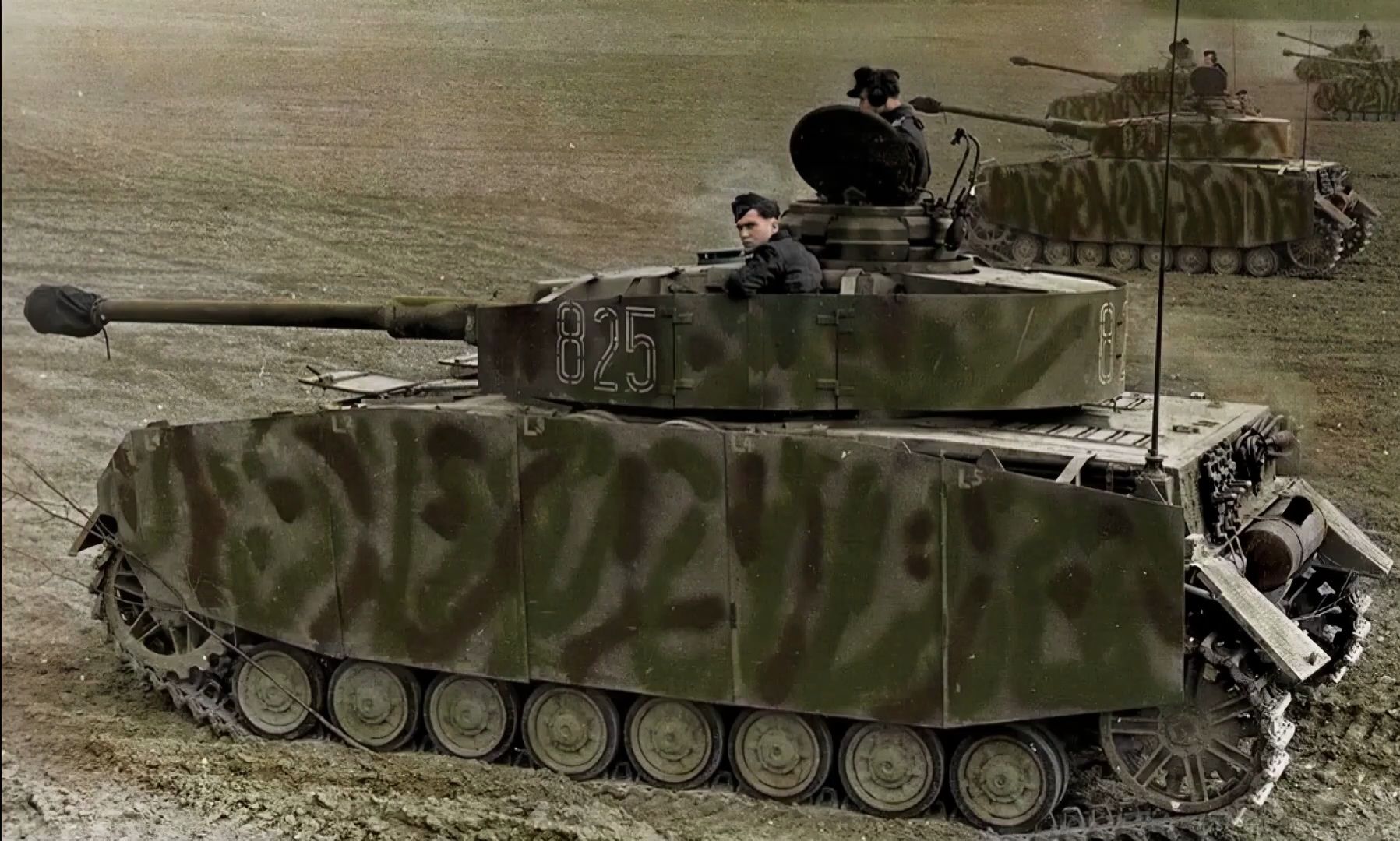 老胶片修复二战德军战车老照片修复德国坦克