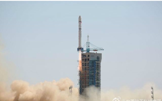 高分九号卫星由长征二号丁自酒泉成功发射