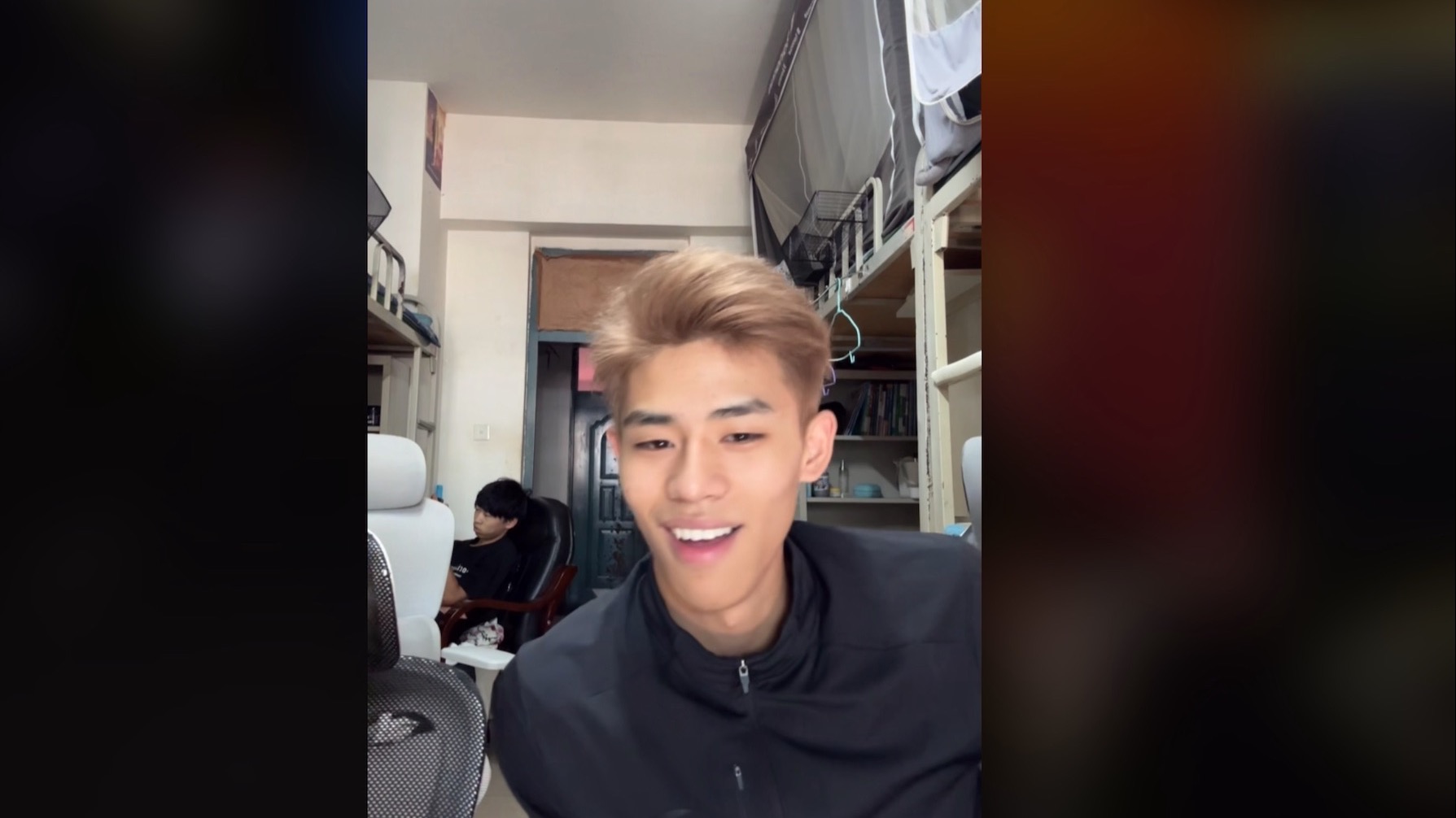 ScreenRecording_08-17-2025 14-01-32_1