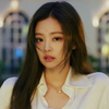 jennie对Lisa翻白眼，三名队友都曾暗示她不要划水，可就是不听劝