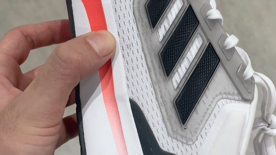 阿迪达斯这款鞋跑步不要选