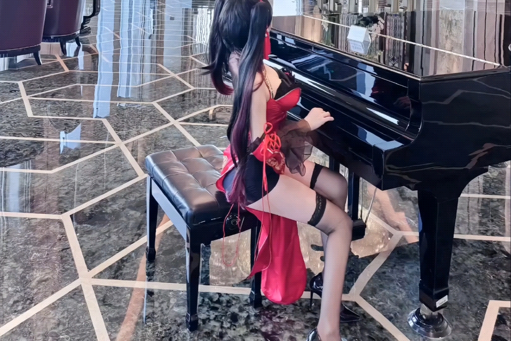 Let's start our date.