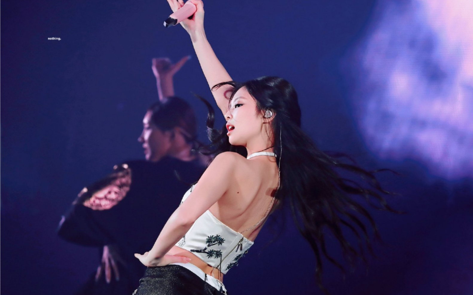 辣妹无敌 jennie金珍妮pink venom竖版直拍