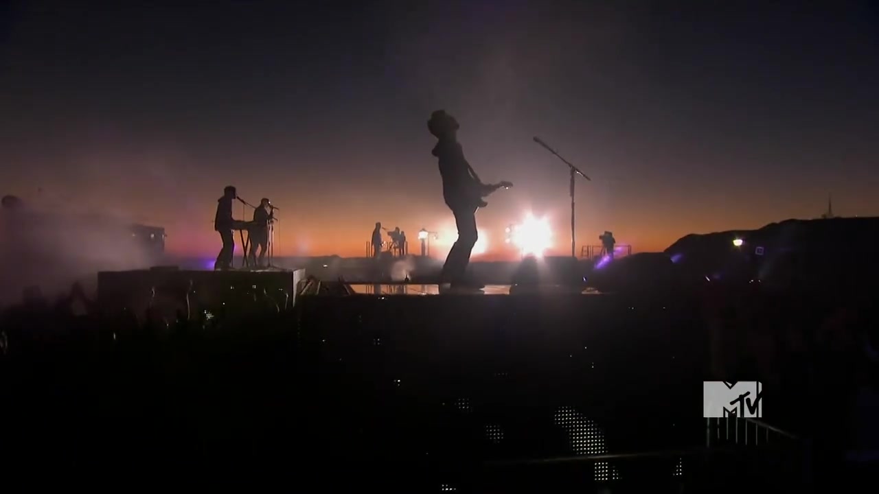 【林肯公园】the catalyst vma 2010现场版(最经典的live版本)【高清