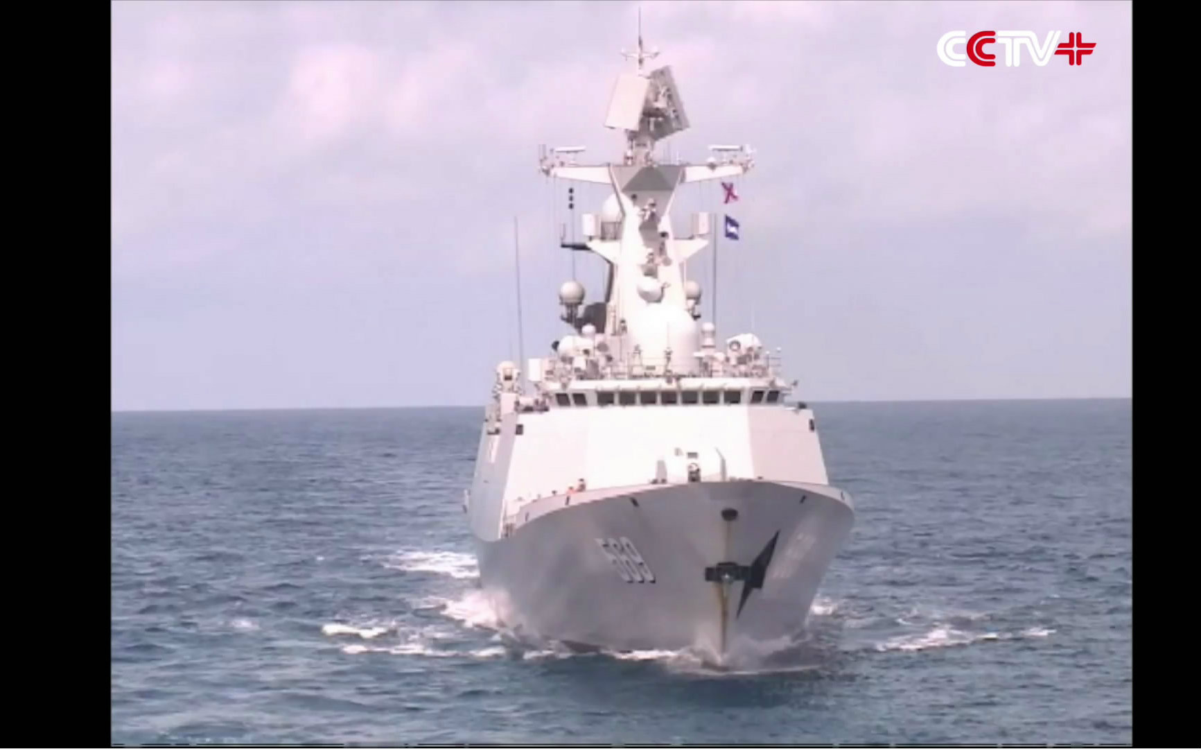中国最新一艘052d银川舰服役加入南海舰队序列好漂亮啊