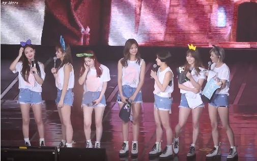170217 twice首场演唱会__ending部分【by mera】