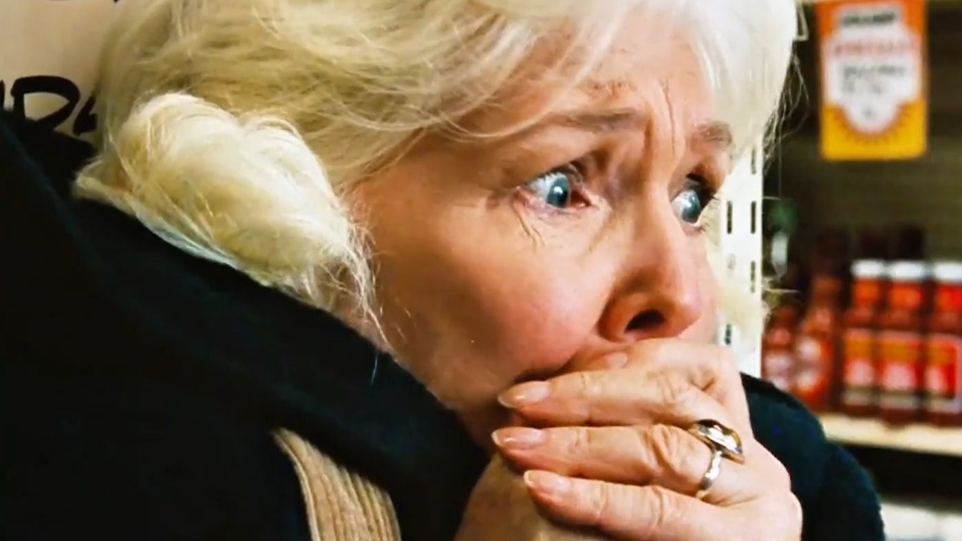 她只是来买一只感恩节的火鸡，没想到被劫匪当场射杀，4个儿子怒发冲冠，灭掉黑帮！《四兄弟》