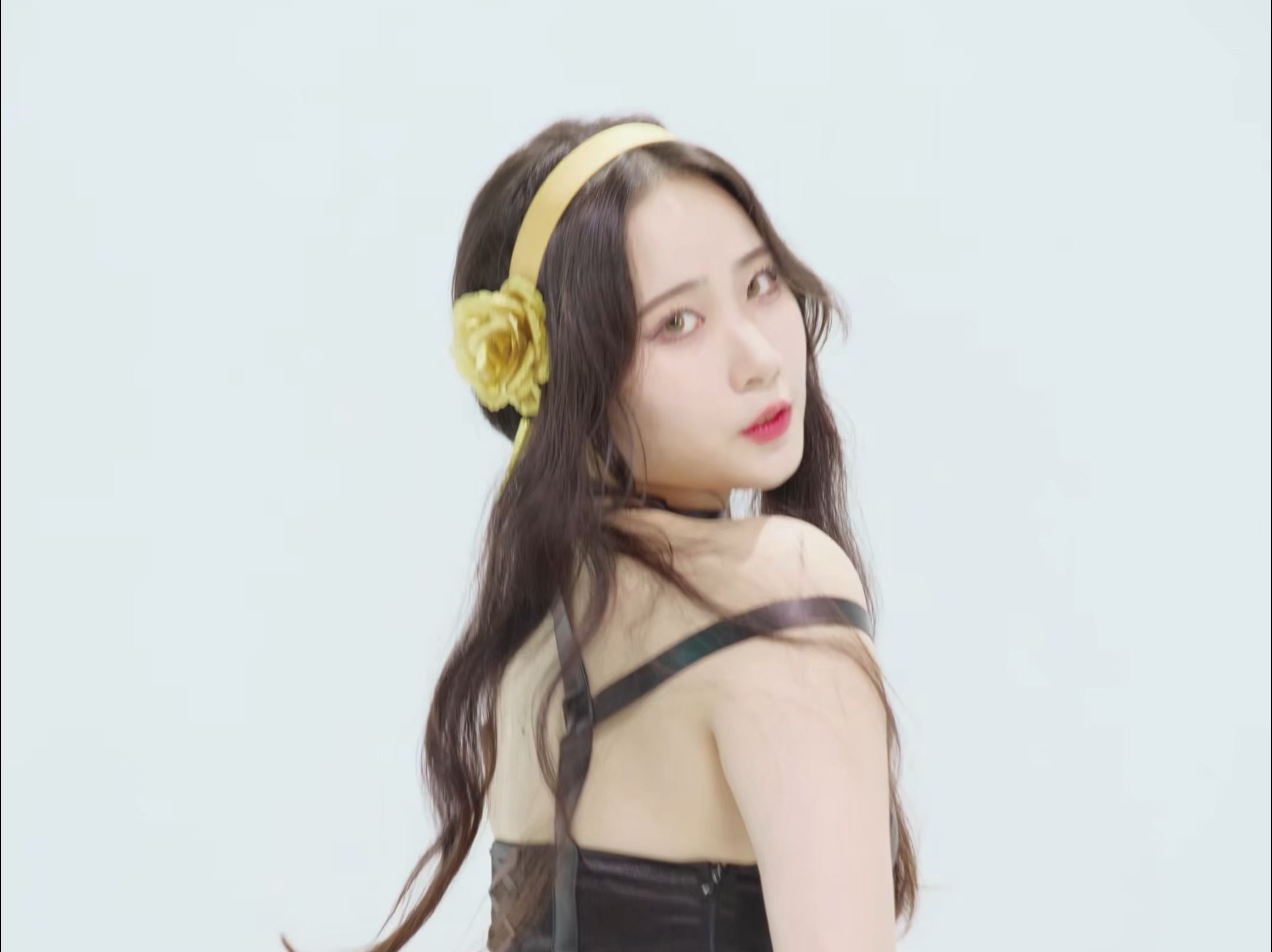 郑 仁 mini skirt 约尔COS