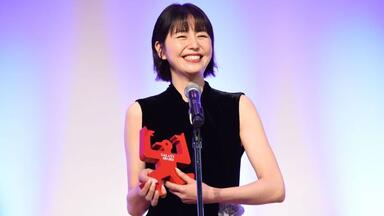 第60届<em class="keyword">银河赏</em>长泽雅美CUT