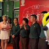 妹猪满月宴发布会，大师做了长命锁+金猪项链给萌萌，宴席的伴手礼诚意满满，太隆重啦#240718大熊猫三胞胎萌帅酷录屏