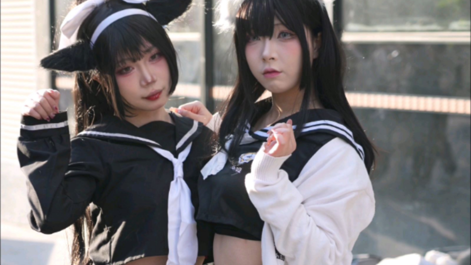 [High mastiff and Atago dog jk] - I thought she was going to lift her skirt at the last part.