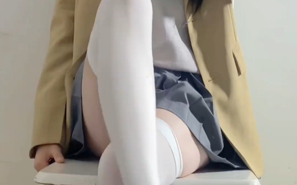 Always love jk with white socks