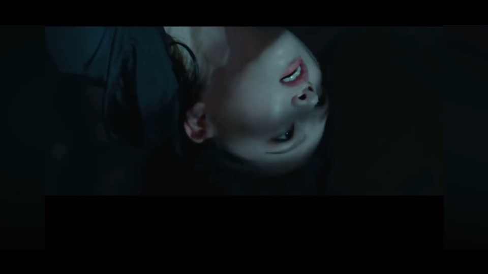 漂亮女反派被打死 太可惜了