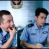 两个警察大笑的原影视视频……(看一次笑一次）