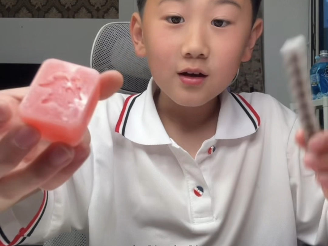 挑战奇葩零食
