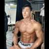 韩国帅气健美肌肉男模写真，颜值和肌肉同时在线