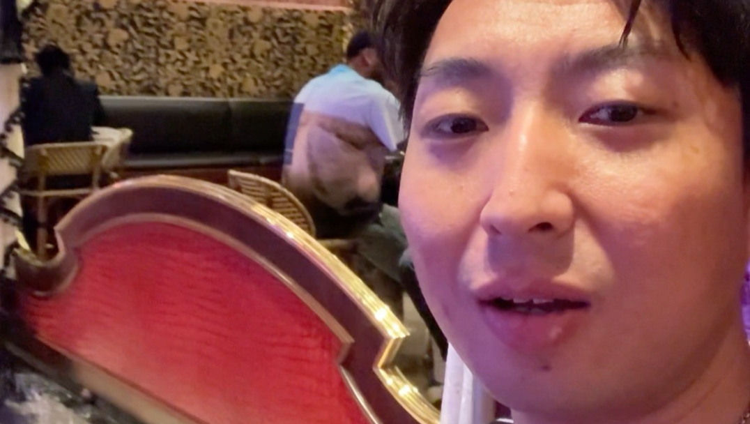 王师傅美国偶遇安东尼戴维斯