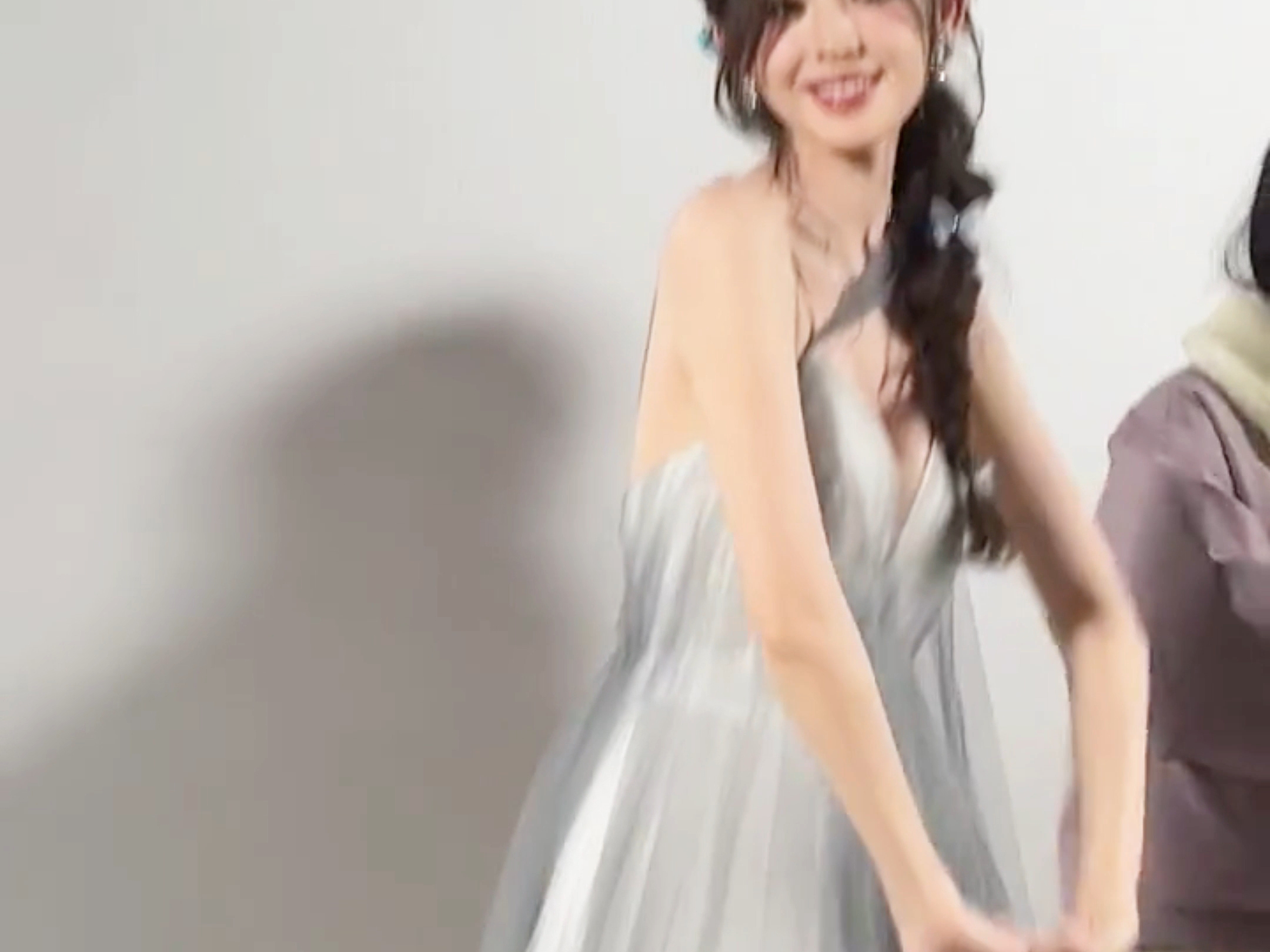 性感的古力娜扎