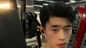 可乐鸡 清秀肌肉帅哥锻炼 4.29