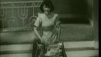 1942 长恨天 中华联合制片股份有限公司出品 孙敬执导并编剧，胡枫、吕玉堃等主演