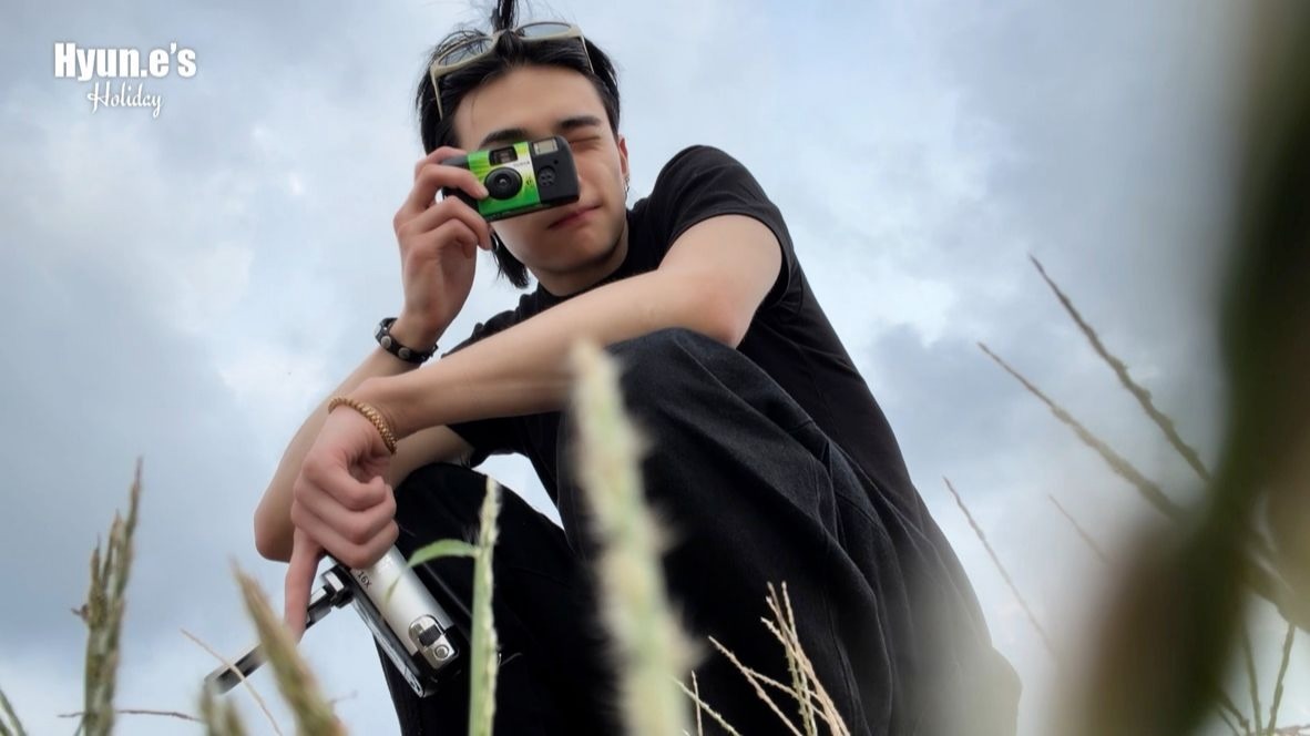 【SKZ VLOG】 Hyunjin : Hyun.e's Holiday 12