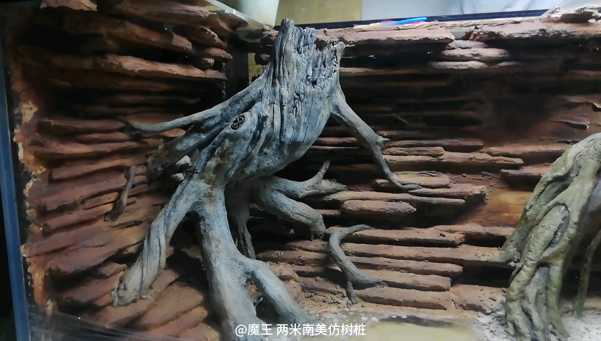 魔王造景,两米仿枯木,风化岩鱼缸造景