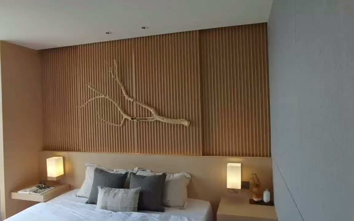 33方现代日式大套房，禅意而舒适，床头背景墙设计好特别