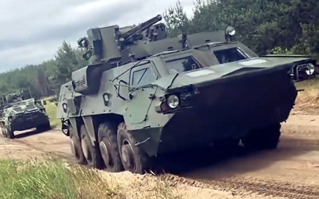 【坦克战车】- 乌克兰的BTR战车