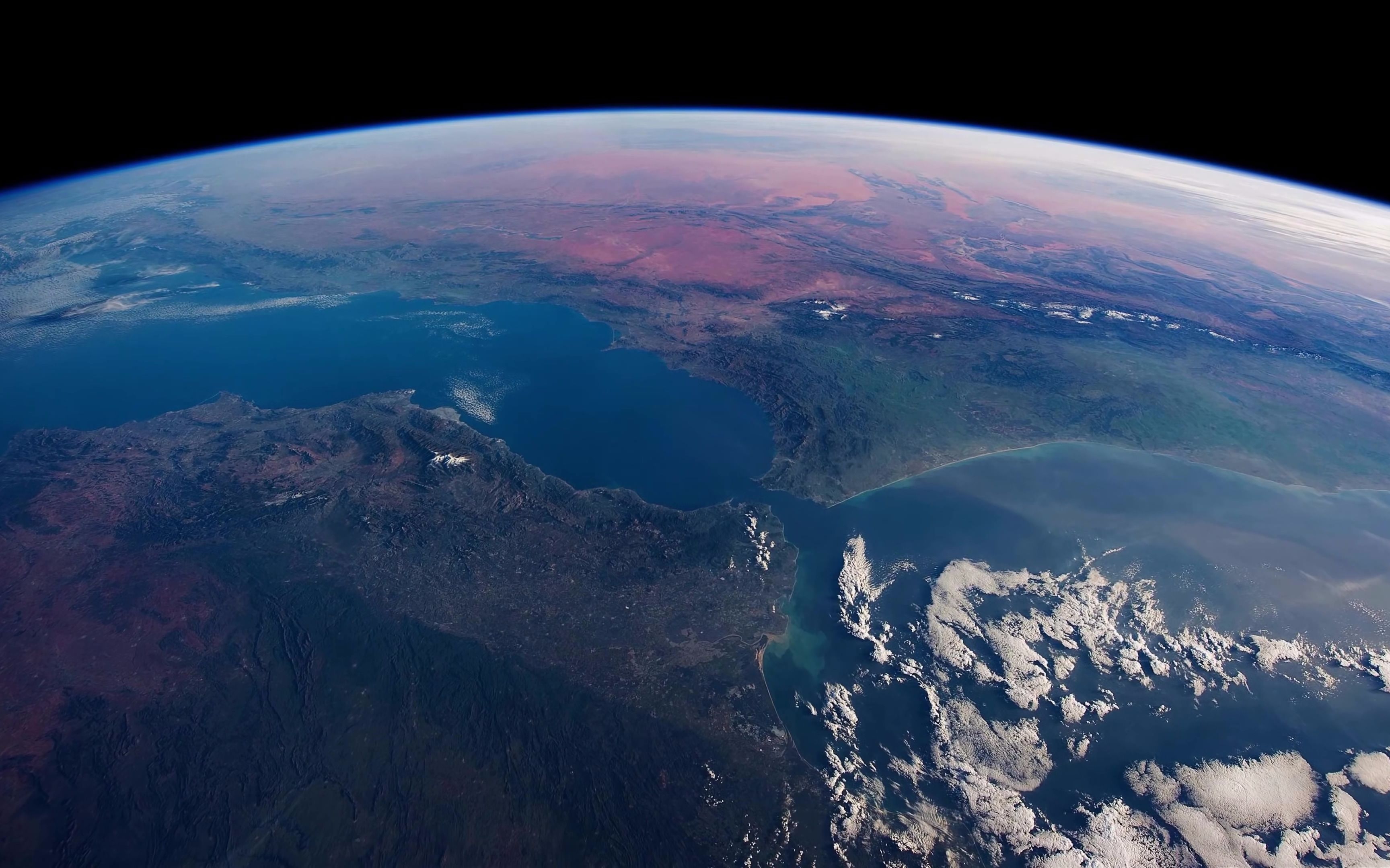震撼人心的太空俯瞰地球延时摄影【4k】