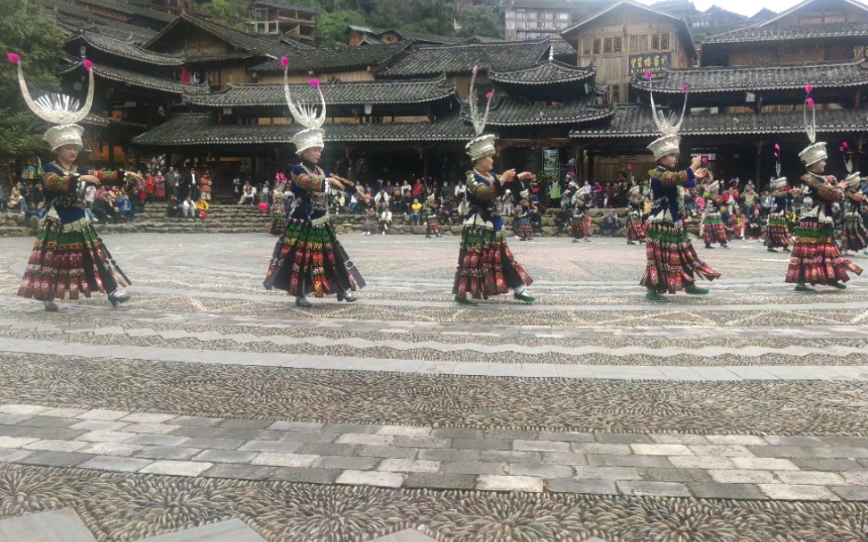 苗族传统民俗舞蹈