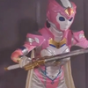 美女战士被狠狠锤腹， 这谁顶得住啊