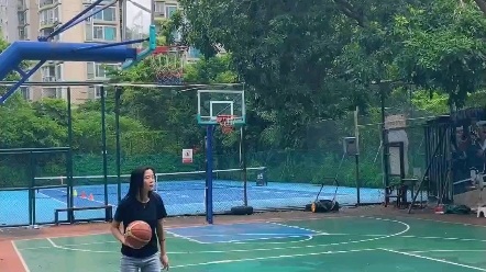 广州篮球女孩王露