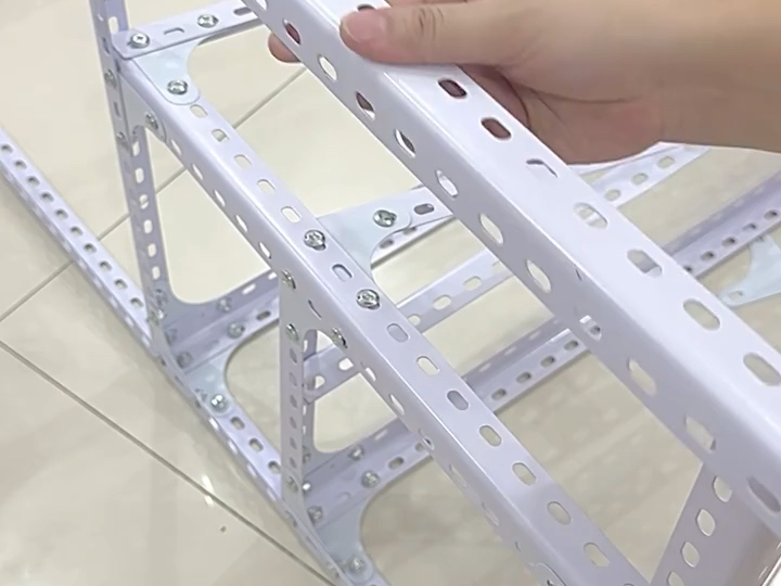 48💰‖自制角钢桌DIY‖角钢置物架！低成本且实用的角钢桌子，目前已经用一周了，只恨没早点做 #书桌改造  #家具改造 #低成本改造 #电脑桌