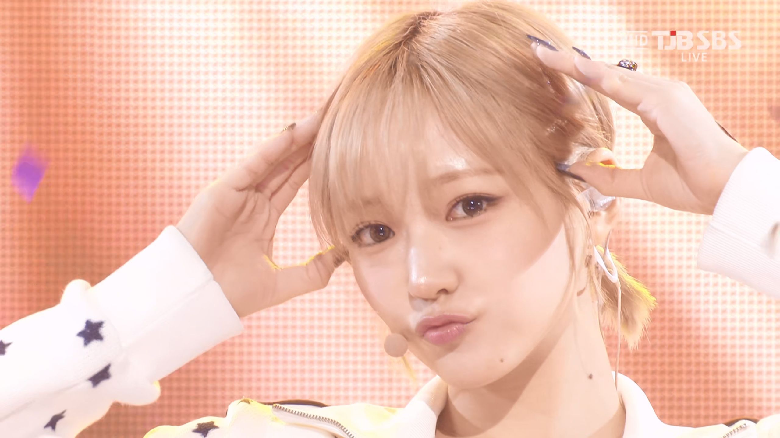 【4K】KiiiKiii - 404 MV + 超清打歌舞台合集 (更新至260208 人气歌谣)