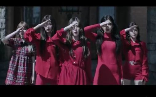 【red velvet】《peek-a-boo》 music video