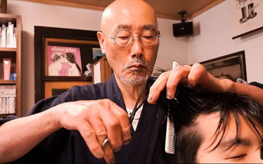 【TOKYO MASSAGE】山口理容室之现役76岁的理容师山口昌男(三代目):理发，洗头，肩部按摩，发型