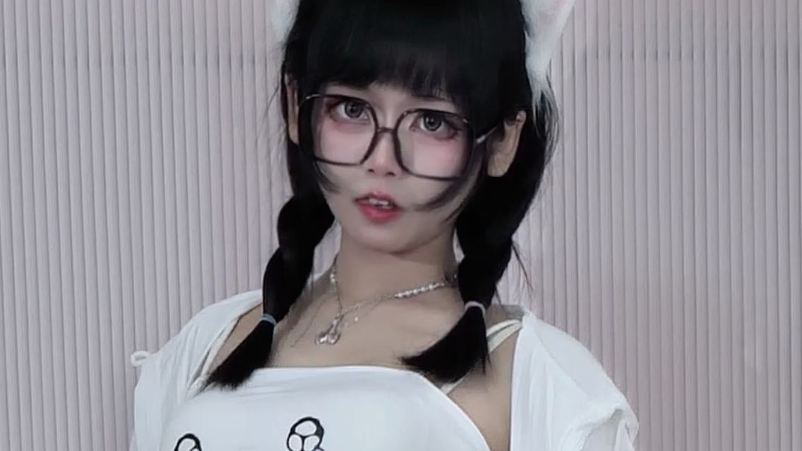 Can't shake a leg loser wooooooooooooooooooooooooooooooooooooooooooooooooooo!