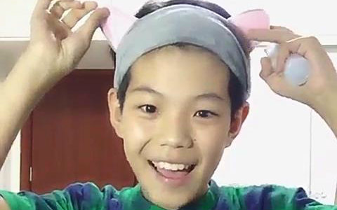 【毁三观】00后男生化妆全纪录下载(AV4879