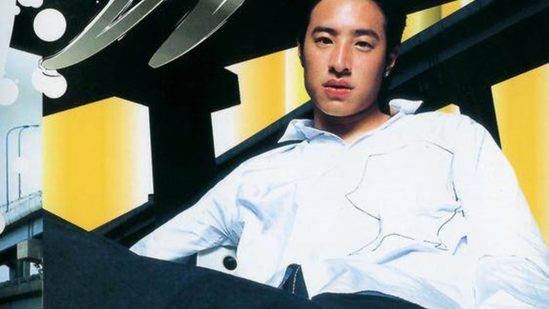 【高质量伴奏】潘玮柏 - 我的麦克风 带细节和声伴奏